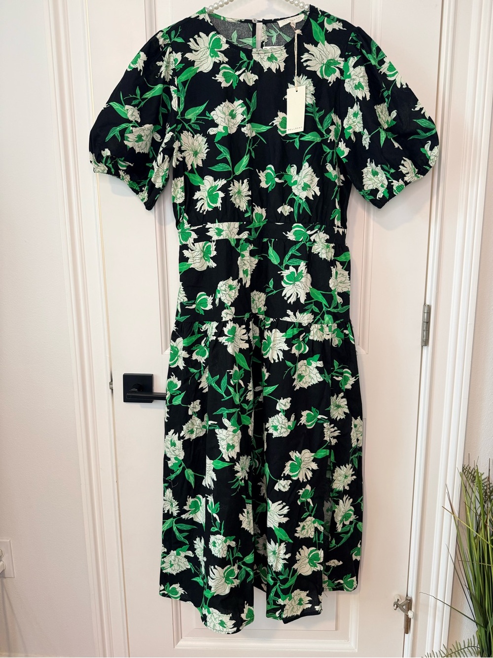 MELLODAY Black Midi Dress with Green & White Floral Print Large